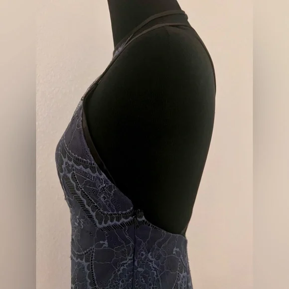 Free People Nothing Like This navy Lace Minidress Sz 2 - Picture 7 of 16